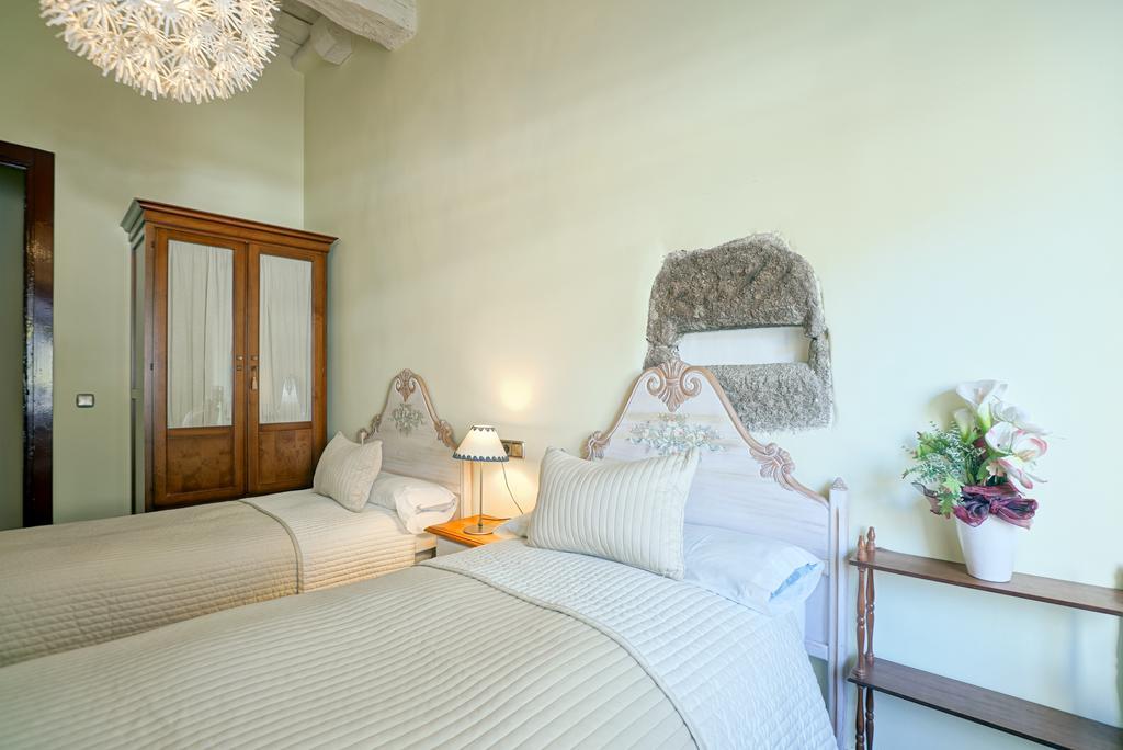 Casa Jardin De La Plata Apartment Баньос де Монтемайор Стая снимка